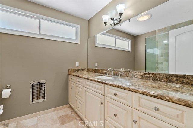 Detail Gallery Image 14 of 27 For 4331 Dauntless Dr, Rancho Palos Verdes,  CA 90275 - 3 Beds | 2 Baths
