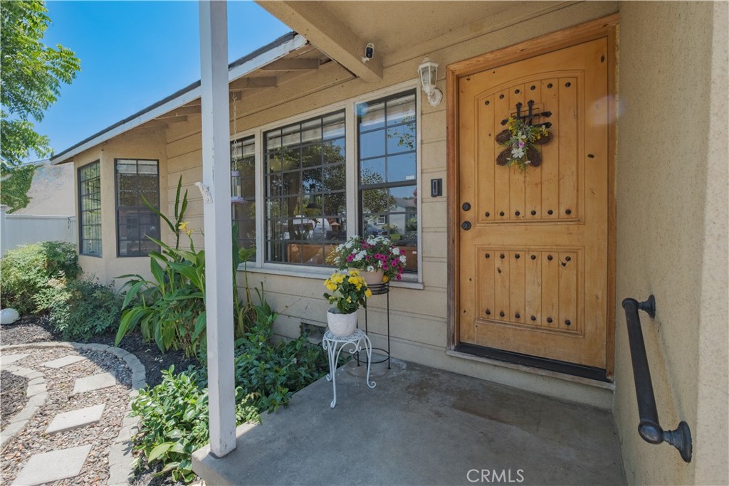 14658 Flomar Drive