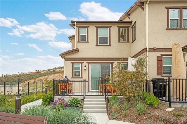 10243 Graphite Street, Spring Valley CA: https://media.crmls.org/medias/797db319-3bcb-496a-9ec6-12abd158ed77.jpg