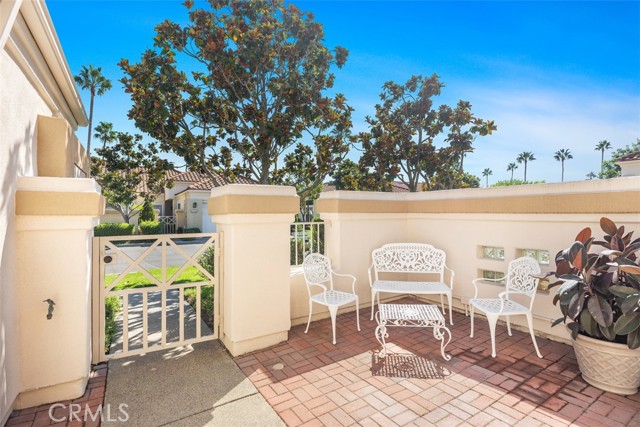 Detail Gallery Image 3 of 45 For 21535 Paseo Palmetto, Mission Viejo,  CA 92692 - 3 Beds | 2/1 Baths