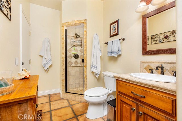 Detail Gallery Image 23 of 69 For 22088 Mustang Ct, Canyon Lake,  CA 92587 - 5 Beds | 4 Baths