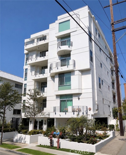 10911 Wellworth Unit: 1A