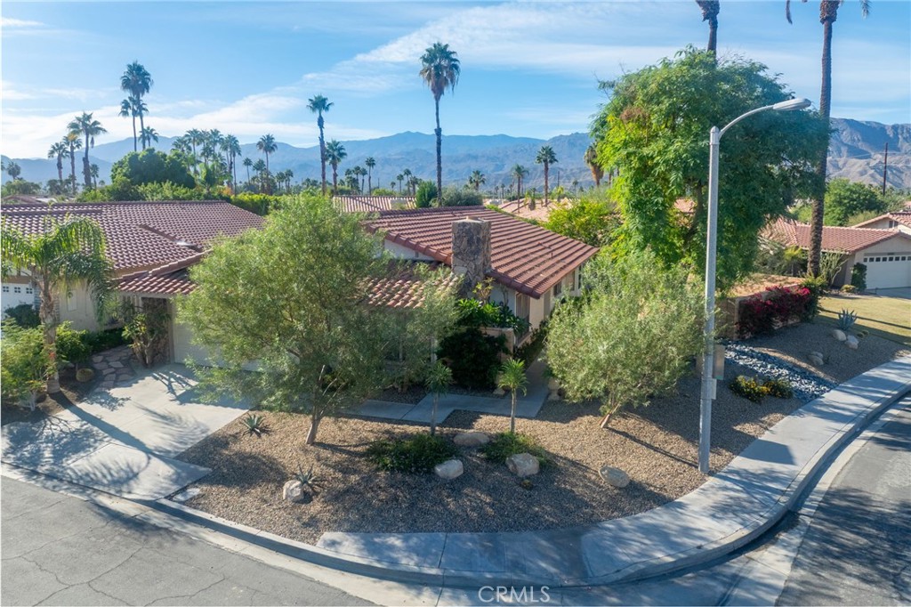 MLS #OC25253179 image #16