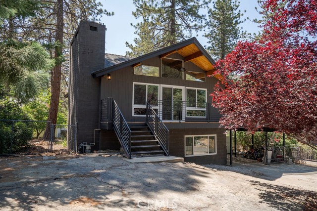 Image 2 for 5698 Dogwood Rd, Wrightwood, CA 92397