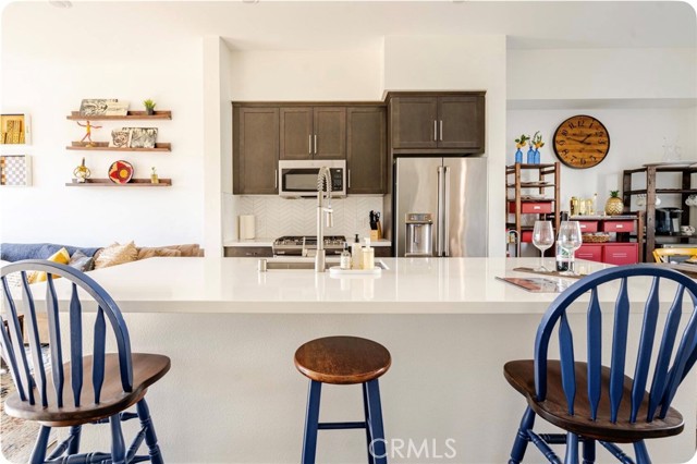 Detail Gallery Image 7 of 36 For 285 Dockside, San Pedro,  CA 90731 - 3 Beds | 3/1 Baths