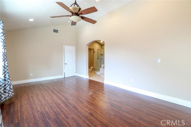 2857 S Desert Forest Avenue, Ontario CA: https://media.crmls.org/medias/7981d0d9-974f-4833-b1bb-e1206b337303.jpg