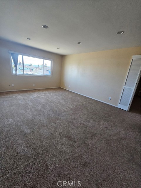 20318 Regina Avenue, Torrance CA: https://media.crmls.org/medias/7983d097-1adf-4d61-815b-e92447c8348e.jpg
