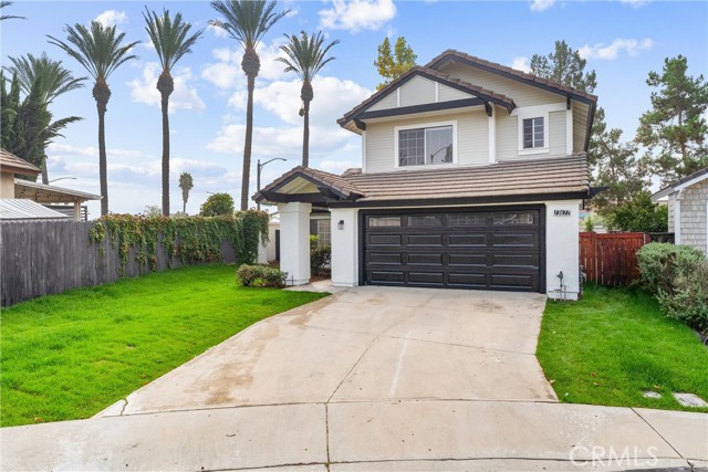 Detail Gallery Image 2 of 28 For 13677 Crawford Ct, Fontana,  CA 92336 - 3 Beds | 2/1 Baths