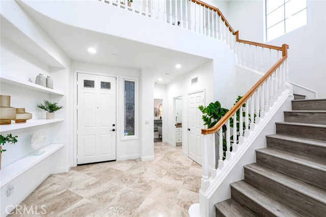 22 Via Paquete, San Clemente CA: https://media.crmls.org/medias/79869c10-3b26-432d-80e9-5fd856628f11.jpg