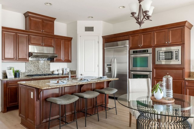 Detail Gallery Image 7 of 35 For 18150 Spyglass Hill, Yorba Linda,  CA 92886 - 4 Beds | 3 Baths