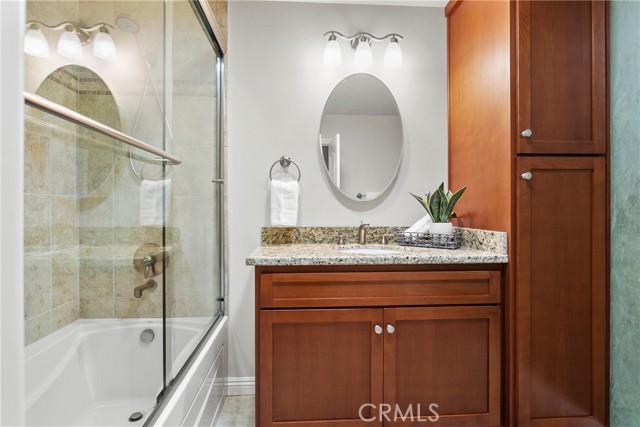 1551 Rainbow Drive, North Tustin CA: https://media.crmls.org/medias/7987d447-0680-4ddc-953e-91901e95dfb8.jpg