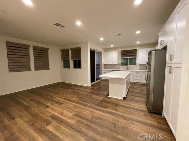 Detail Gallery Image 8 of 30 For 19537 Astor Place, Northridge,  CA 91324 - 2 Beds | 3 Baths