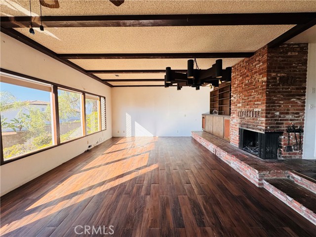 12257 Skywood Court, Riverside CA: https://media.crmls.org/medias/7988f5ce-5590-401b-baa6-5363af360065.jpg