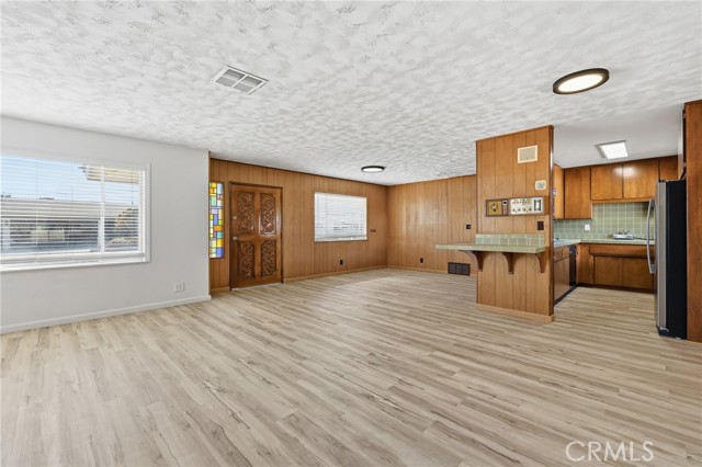 Detail Gallery Image 3 of 41 For 416 Jean, Ridgecrest,  CA 93555 - 3 Beds | 3 Baths