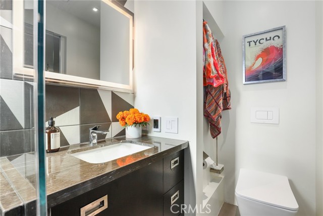 Detail Gallery Image 9 of 25 For 1012 1/2 Euclid St, Santa Monica,  CA 90403 - 1 Beds | 1 Baths