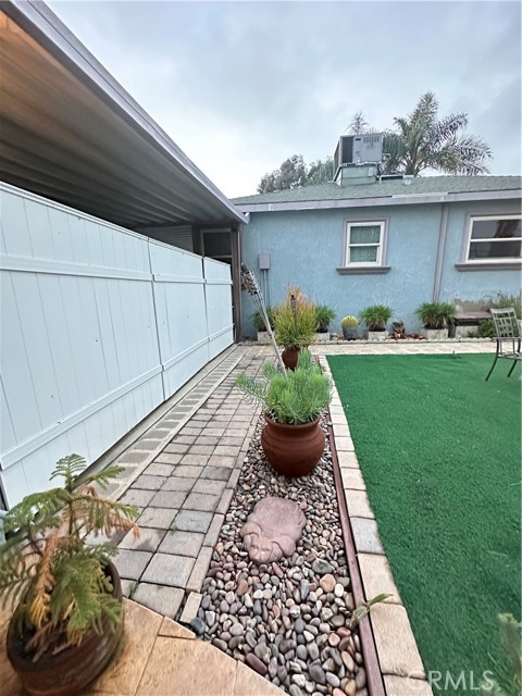 Detail Gallery Image 5 of 54 For 6981 Osbun Rd, San Bernardino,  CA 92404 - 5 Beds | 2 Baths