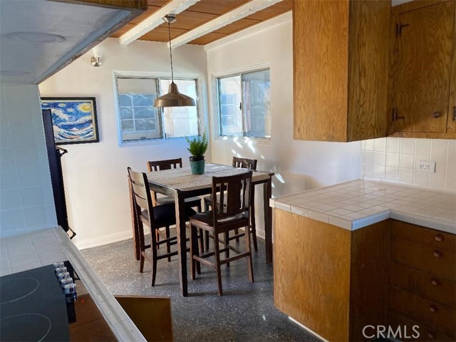 Detail Gallery Image 8 of 20 For 69761 Sunny Sands Dr, Twentynine Palms,  CA 92277 - 3 Beds | 2 Baths