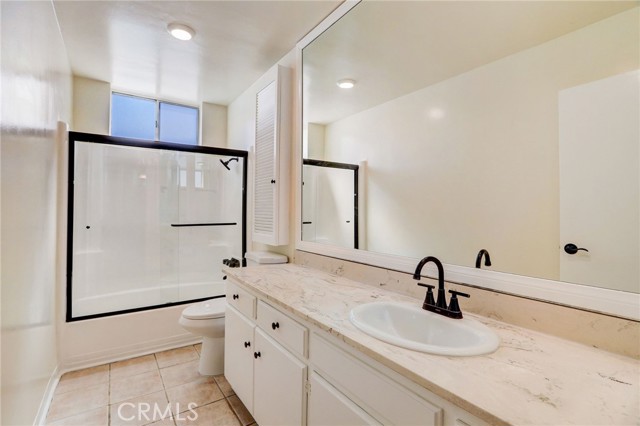 Detail Gallery Image 23 of 36 For 5250 Zelzah Ave 7a,  Encino,  CA 91316 - 1 Beds | 1 Baths