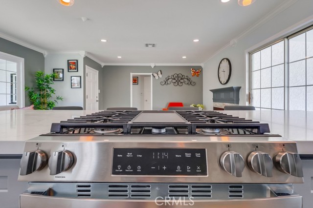 Detail Gallery Image 24 of 74 For 14423 Dumont Avenue, Norwalk,  CA 90650 - 2 Beds | 2 Baths