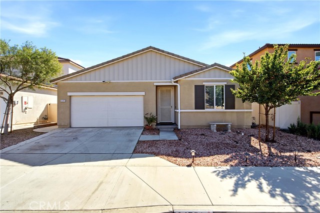 feature listing property photo