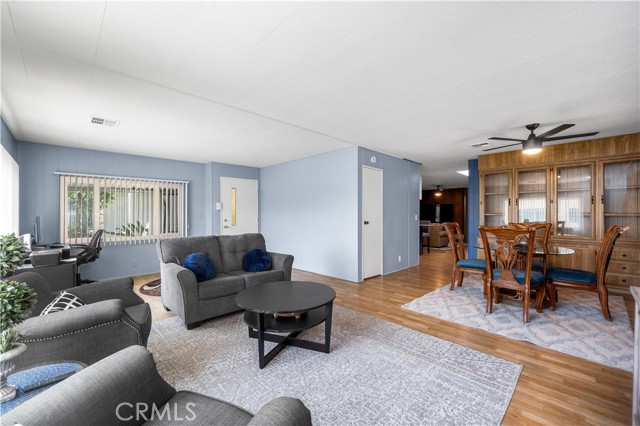 1400 S Sunkist Street, Anaheim CA: https://media.crmls.org/medias/798cf4b8-932c-4e44-9e5c-31efa532ae5b.jpg