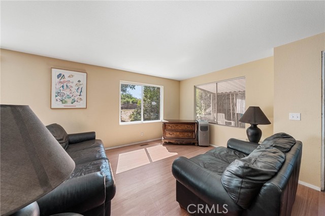 Detail Gallery Image 5 of 34 For 13942 Apple Ln, Clearlake Oaks,  CA 95423 - 3 Beds | 2 Baths