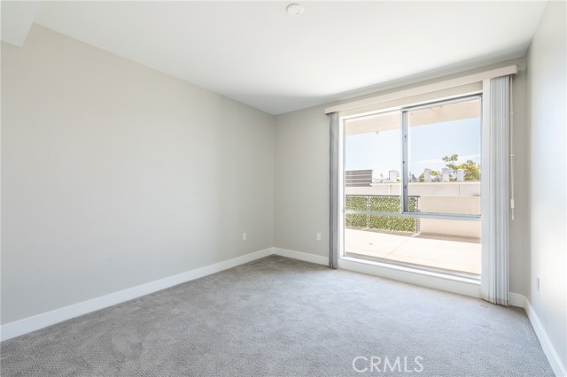 Detail Gallery Image 9 of 22 For 1920 S Pacific Coast #208,  Redondo Beach,  CA 90277 - 2 Beds | 2 Baths