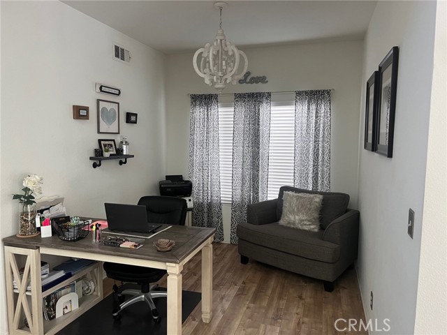 Detail Gallery Image 19 of 35 For 6105 Sherry Ct, Rancho Cucamonga,  CA 91737 - 4 Beds | 2/1 Baths