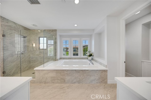72 English Saddle, Irvine CA: https://media.crmls.org/medias/79910a86-aabc-4d09-909d-19913b228e2c.jpg