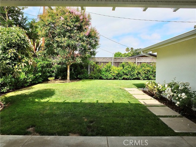 2285 Avalon, Costa Mesa CA: https://media.crmls.org/medias/79918f44-8a22-4347-ba5b-c389776ef504.jpg