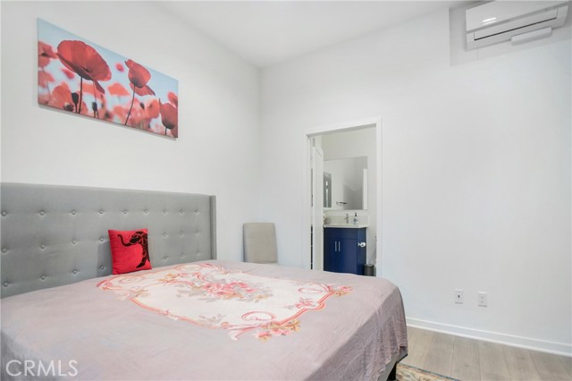 Detail Gallery Image 3 of 36 For 422 W Central Ave, Brea,  CA 92821 - 4 Beds | 3/1 Baths