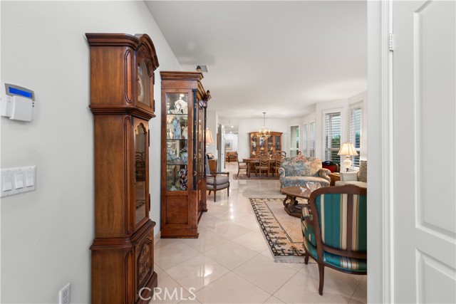 Detail Gallery Image 14 of 41 For 20769 Lugano, Porter Ranch,  CA 91326 - 3 Beds | 2 Baths