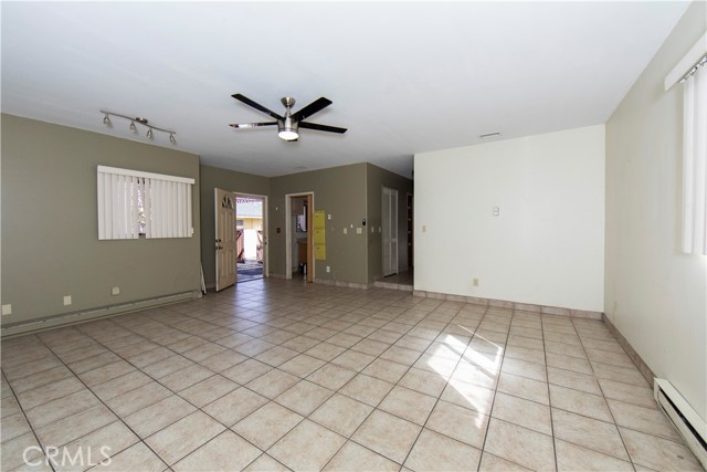 Detail Gallery Image 32 of 50 For 4402 Cathann St, Torrance,  CA 90503 - 4 Beds | 2/1 Baths