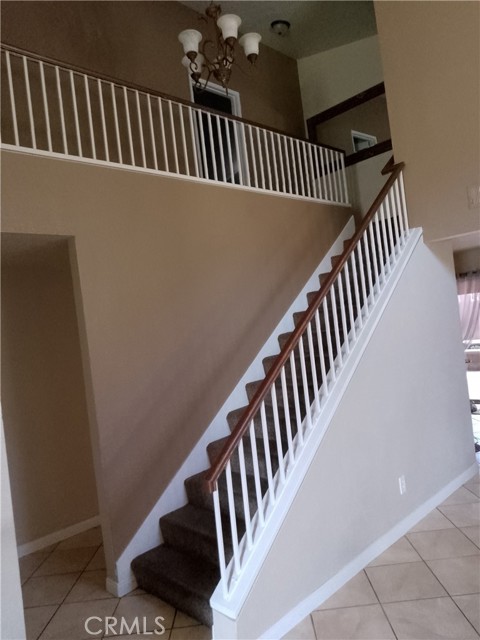 Detail Gallery Image 6 of 35 For 11439 Privet Ct, Fontana,  CA 92337 - 5 Beds | 3/1 Baths