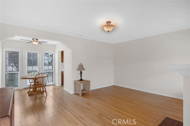 1501 North Catalina Street photo 8