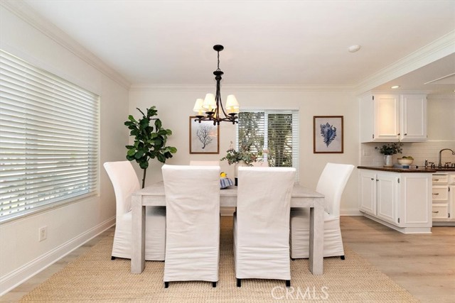 Detail Gallery Image 7 of 32 For 2120 Dufour Ave #7,  Redondo Beach,  CA 90278 - 3 Beds | 2/1 Baths