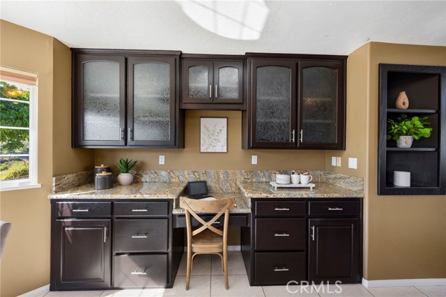 40115 Via Cordova, Temecula CA: https://media.crmls.org/medias/7994c3dd-c770-475b-a6e7-c94cb3d1d6f7.jpg
