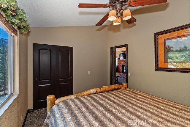 43850 Yosemite Drive, Big Bear Lake, CA 92315