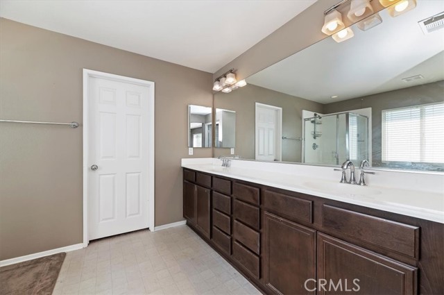 Detail Gallery Image 26 of 35 For 34073 Corktree, Lake Elsinore,  CA 92532 - 4 Beds | 2/1 Baths