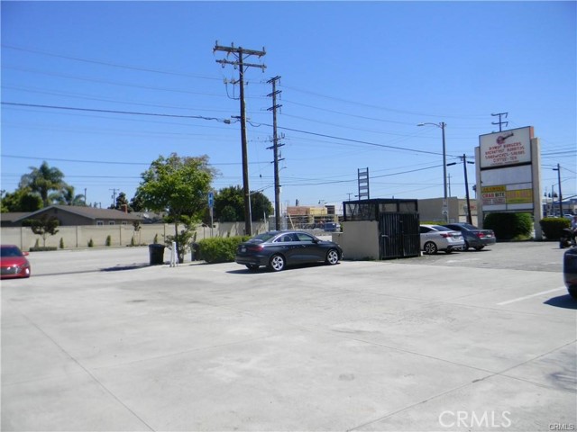 3030 W BALL RD, Anaheim, California 92804, ,Commercial Lease,For Rent,3030 W BALL RD,CRDW25008976