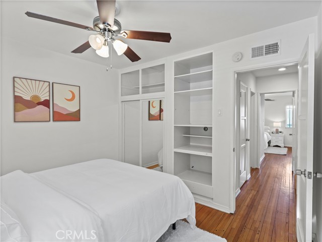 Detail Gallery Image 36 of 57 For 8110 Lesner Ave, Lake Balboa,  CA 91406 - 3 Beds | 2 Baths