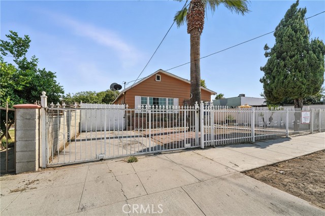 Detail Gallery Image 26 of 39 For 1271 W 19th St, San Bernardino,  CA 92411 - 4 Beds | 2 Baths