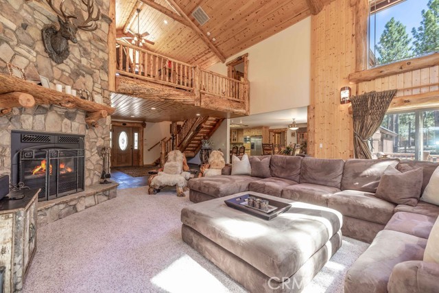 625 Cedar Glen Drive, Big Bear City CA: https://media.crmls.org/medias/7996bce8-770b-4642-87b4-d94ea4454ea2.jpg