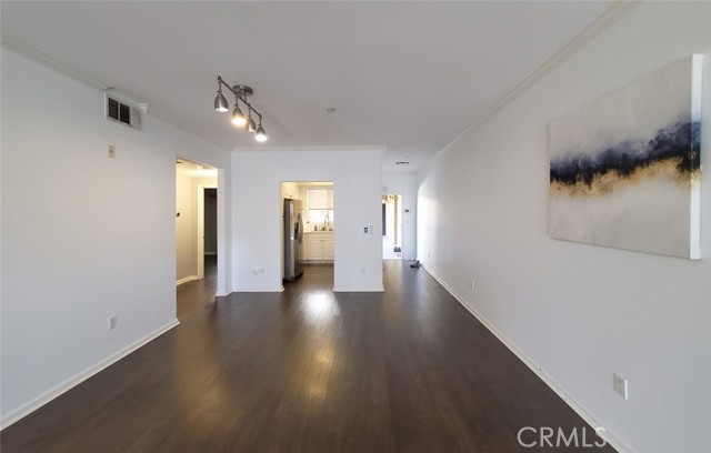 Detail Gallery Image 9 of 31 For 3401 S Bentley Ave #203,  Los Angeles,  CA 90034 - 2 Beds | 2 Baths