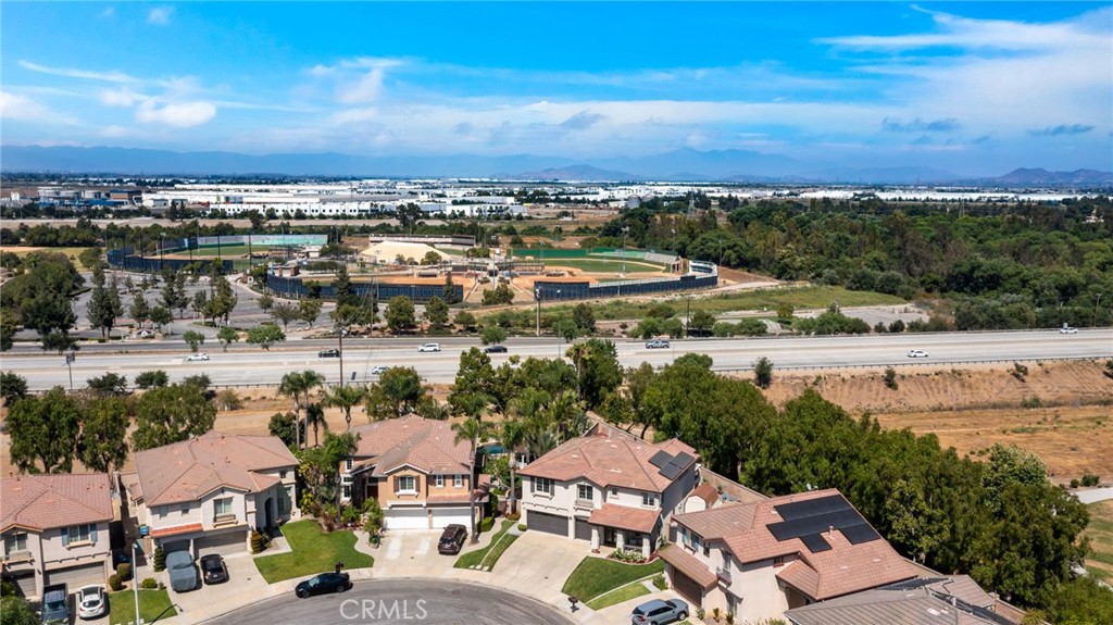 MLS #OC25274764 image #8