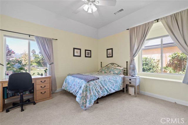 Detail Gallery Image 32 of 54 For 13946 Santa Fe Ct, Bakersfield,  CA 93314 - 4 Beds | 3 Baths