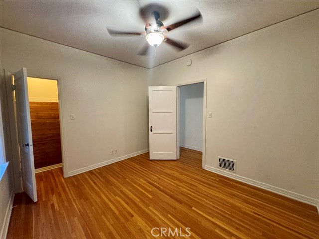 Detail Gallery Image 6 of 11 For 697 Mira Monte Pl #B,  Pasadena,  CA 91101 - 2 Beds | 1 Baths