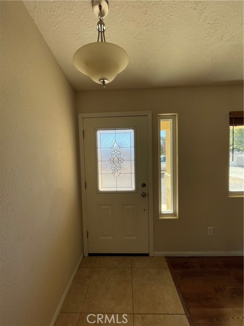 Detail Gallery Image 11 of 15 For 21150 Lone Eagle, Apple Valley,  CA 92308 - 3 Beds | 2 Baths