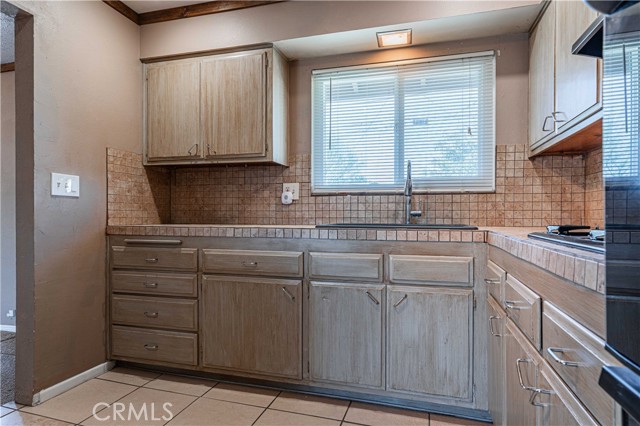 Detail Gallery Image 17 of 28 For 28781 Glen Oaks Dr, Menifee,  CA 92586 - 2 Beds | 1 Baths