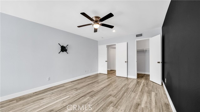 7137 Shoup Avenue, West Hills CA: https://media.crmls.org/medias/799a8de4-fdf9-4f70-9887-053c3cffd1f4.jpg